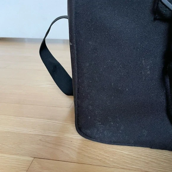 Black under the seat airplane bag - Picture 3 of 6